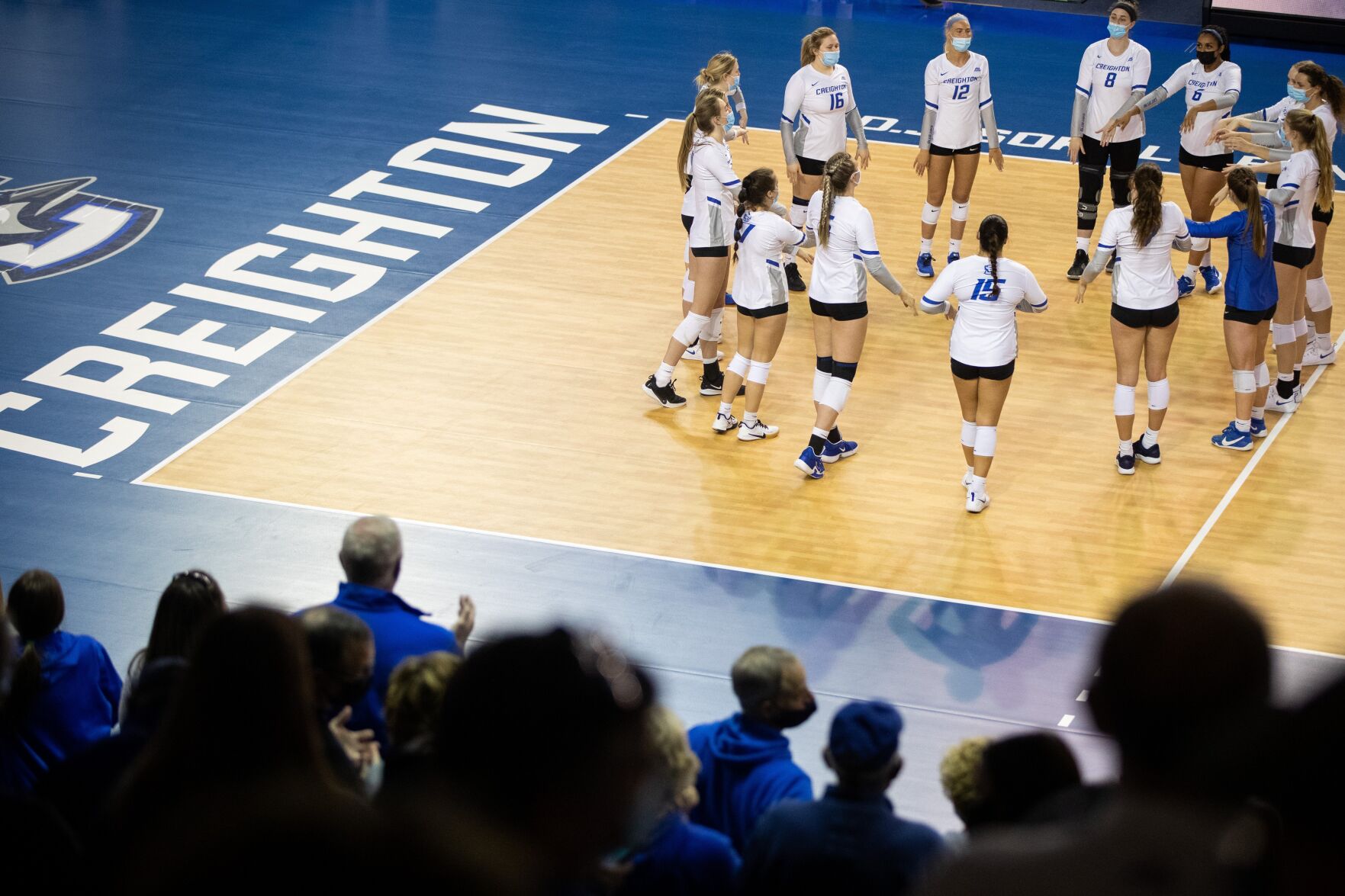 040321-owh-spo-cuvolley-ar31